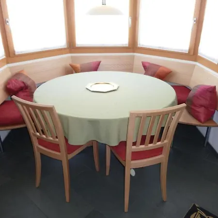 Apartmán Dorfstrasse 7-41 *